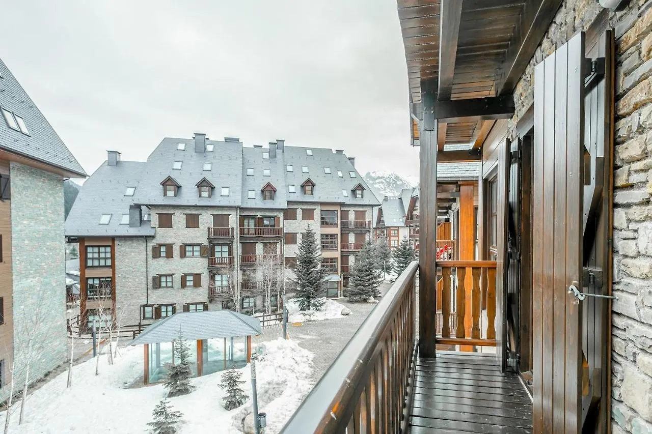 Luderna - Apartamento Val De Ruda B65 Liat Naut Aran 0*,  Spain